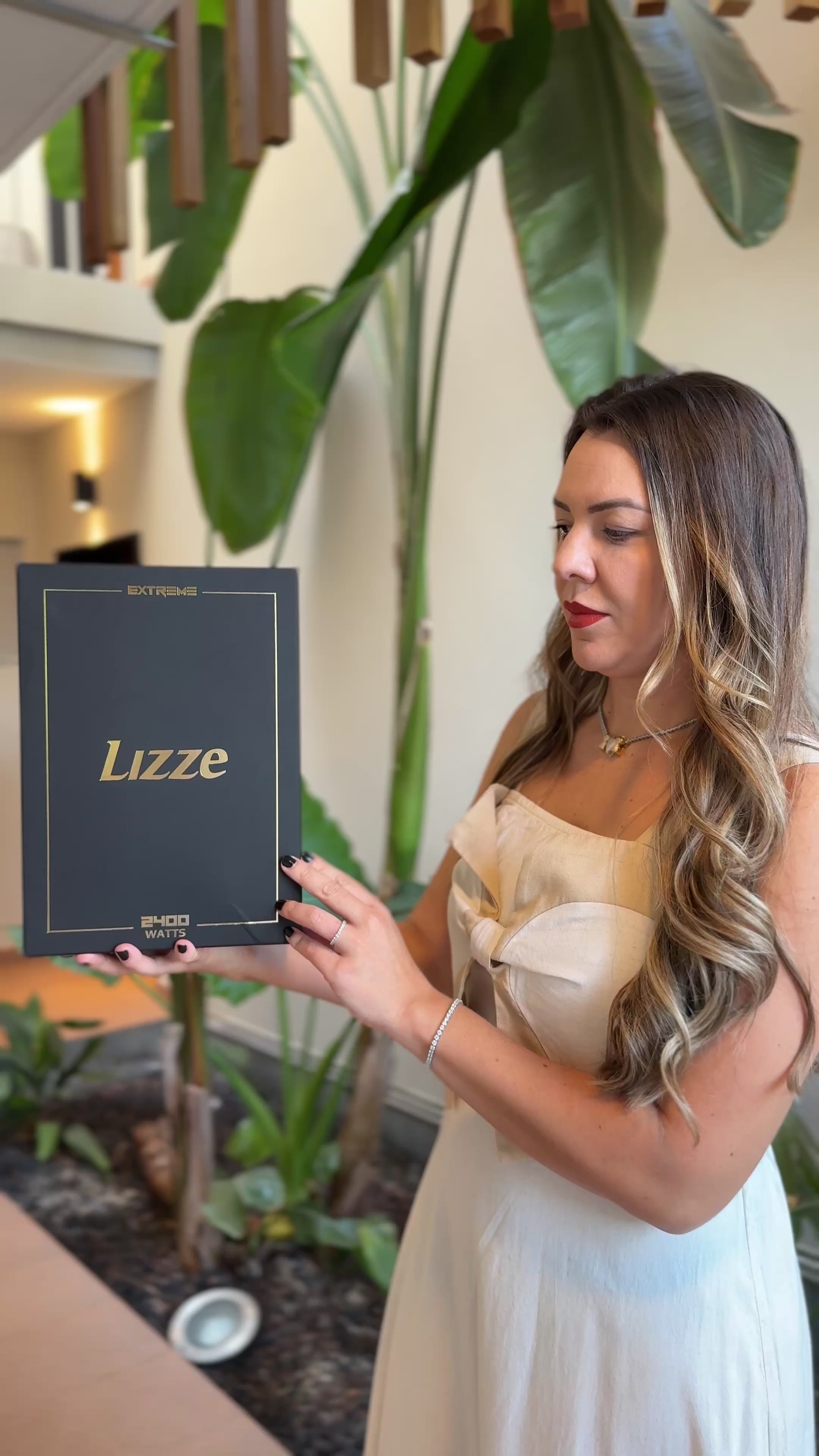 Kit Pro – Lisseur + Sèche-cheveux Lizze Extrême